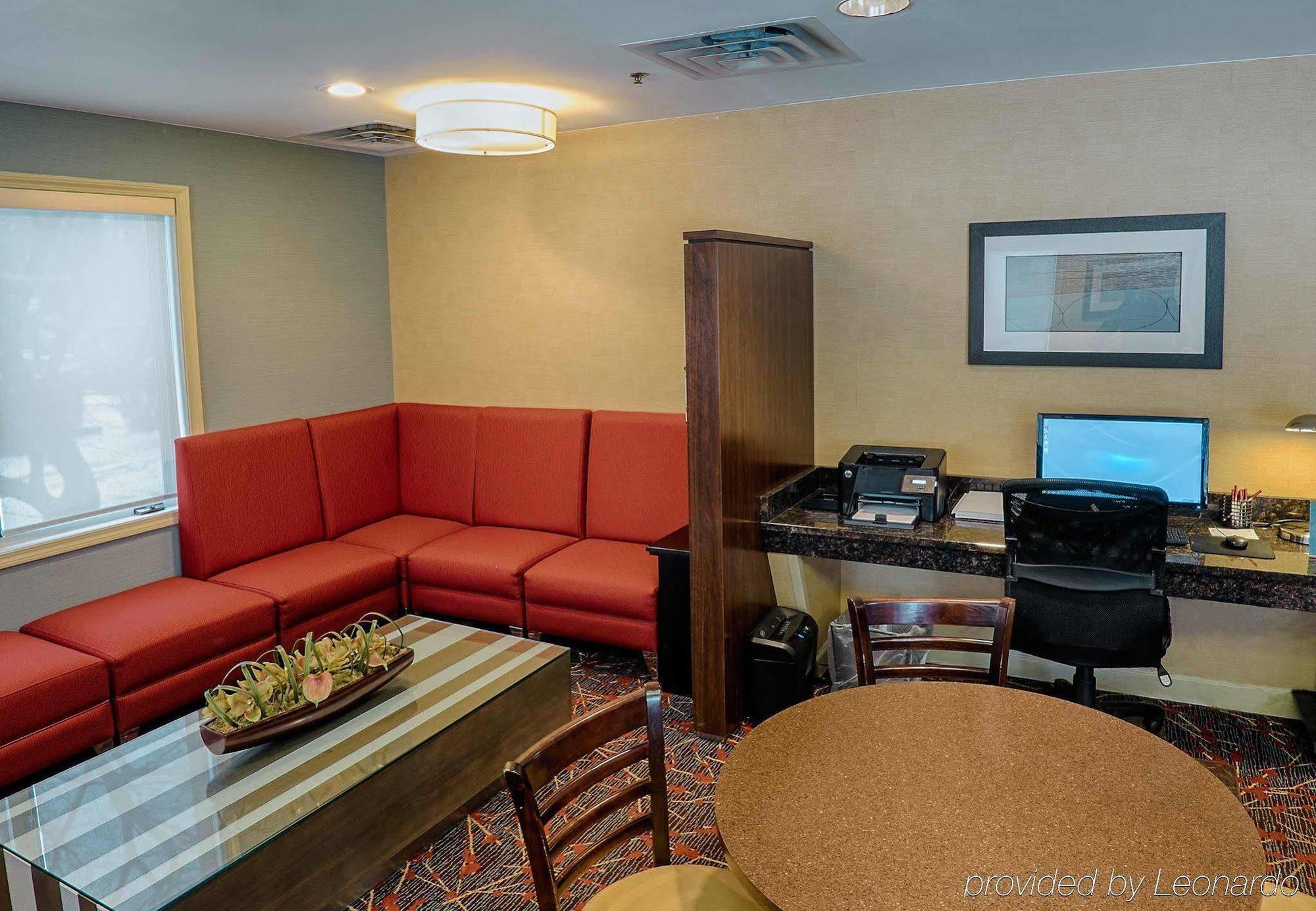 Albany Airport Inn And Suites 라담 외부 사진