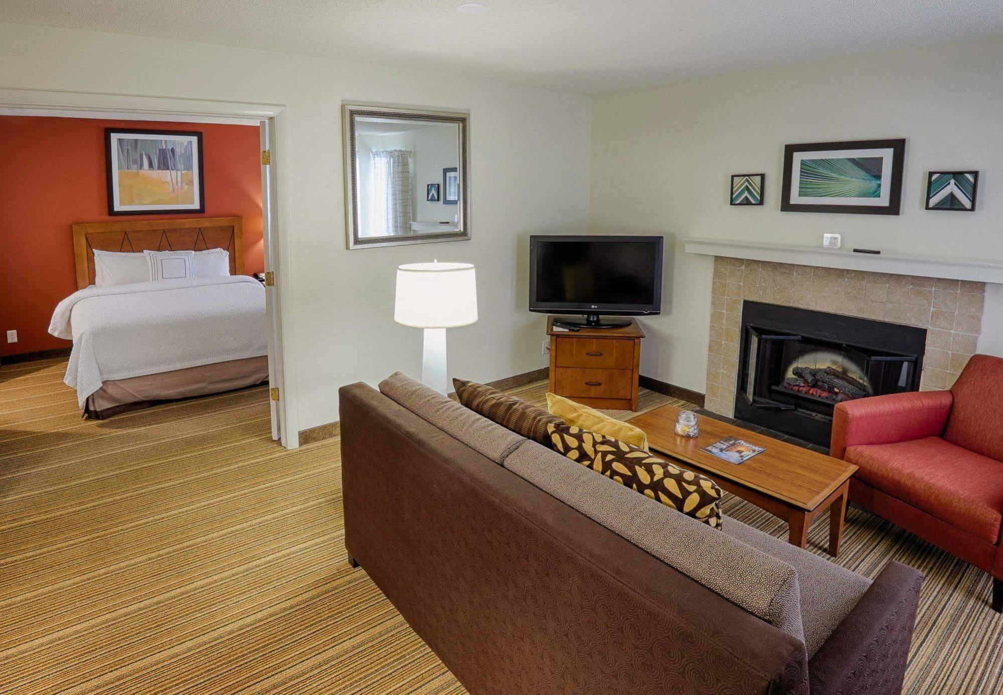 Albany Airport Inn And Suites 라담 외부 사진