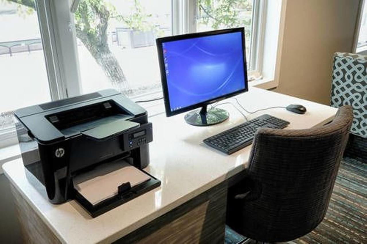 Albany Airport Inn And Suites 라담 외부 사진