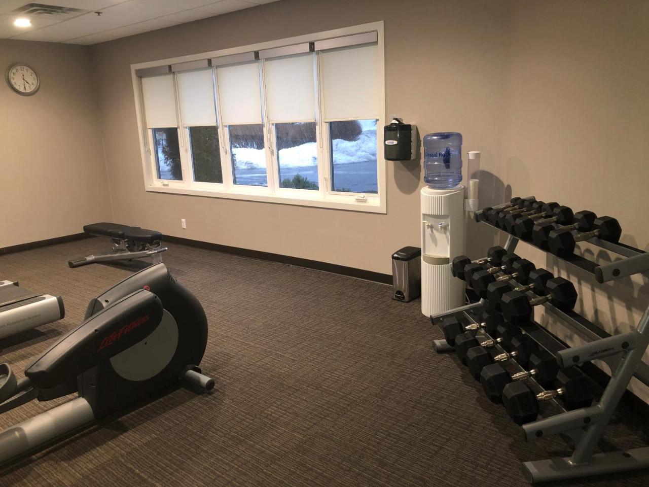 Albany Airport Inn And Suites 라담 외부 사진