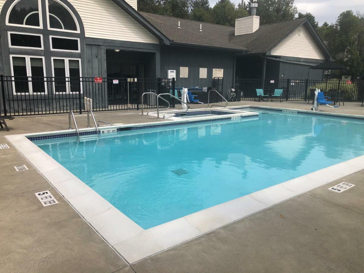 Albany Airport Inn And Suites 라담 외부 사진